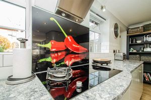 Photo 7- click for photo gallery